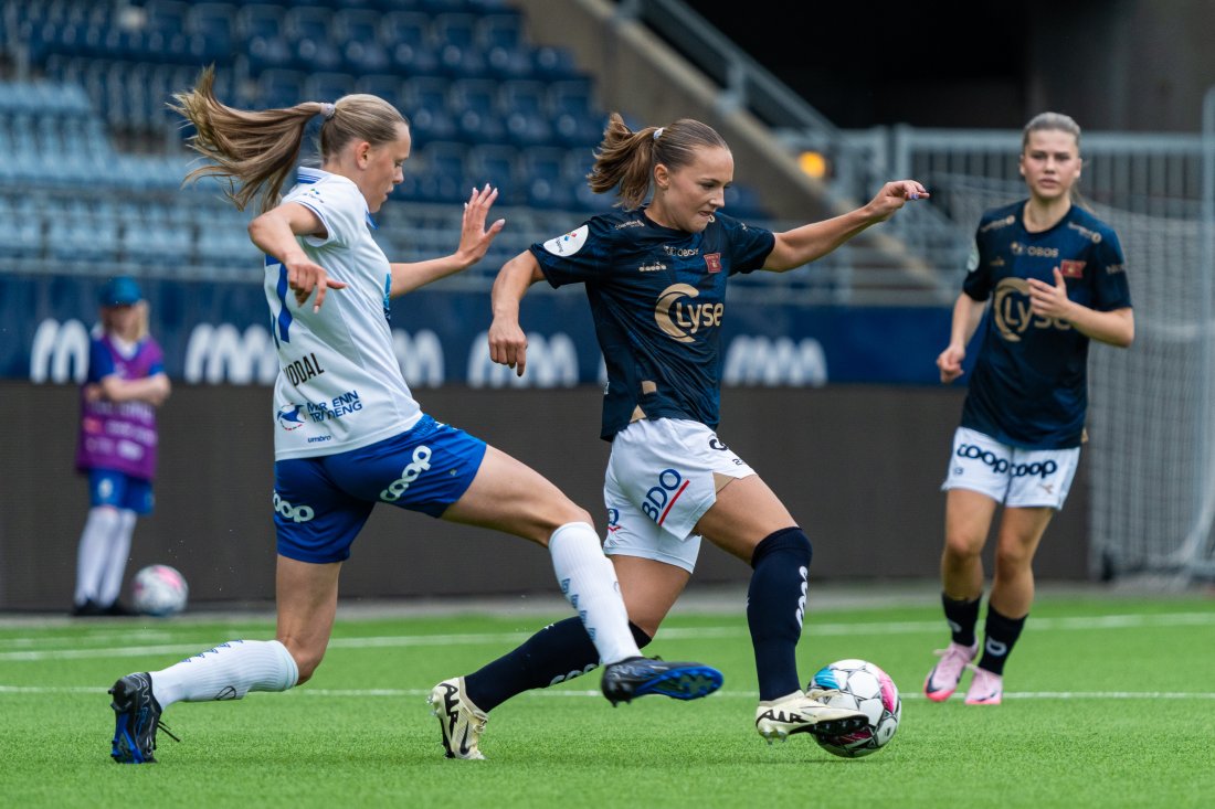 Karen Rygg Ims i aksjon under Viking - Haugesund. Foto: Alexander Larsen