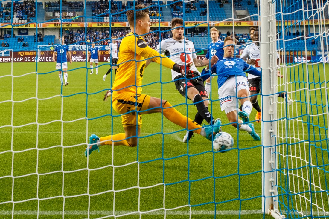 Magnus Grødem brukte 20 sekund fra innbytterbenk til scoring. Foto: Svein Ove Ekornesvåg / NTB