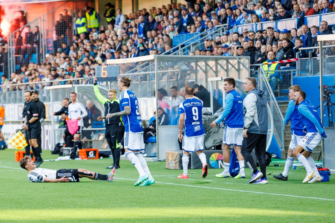 Temperatur mellom Molde og Rosenborg på Aker Stadion. Foto: Svein Ove Ekornesvåg / NTB