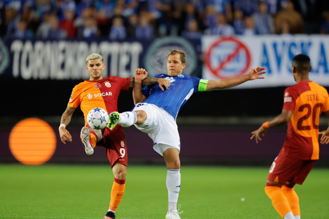 Martin Bjørnbak hadde en stri tørn mot stjernespissen Mauro Icardi. Foto: Svein Ove Ekornesvåg / NTB