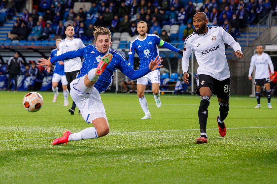 Niklas Ødegård var nære på flere ganger. Her i kamp med Qarabags Marko Jankovic. Foto: Svein Ove Ekornesvåg / NTB