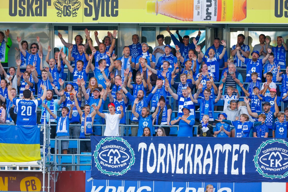 Moldesupportere kunne juble til slutt. Foto: Svein Ove Ekornesvåg / NTB