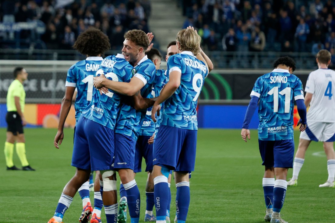 Belgisk jubel på hjemmebane etter 1-0. Foto: Omar Havana / AP/NTB