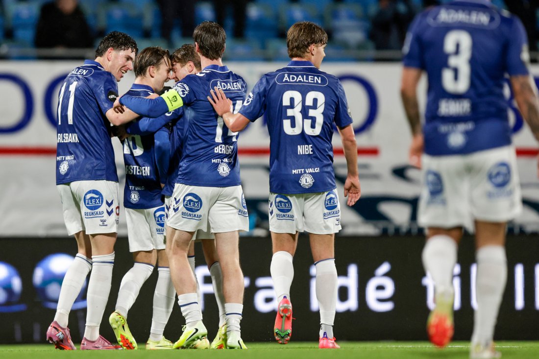 Scoringsjubel for hjemmelaget. Foto: Christoffer Andersen / NTB