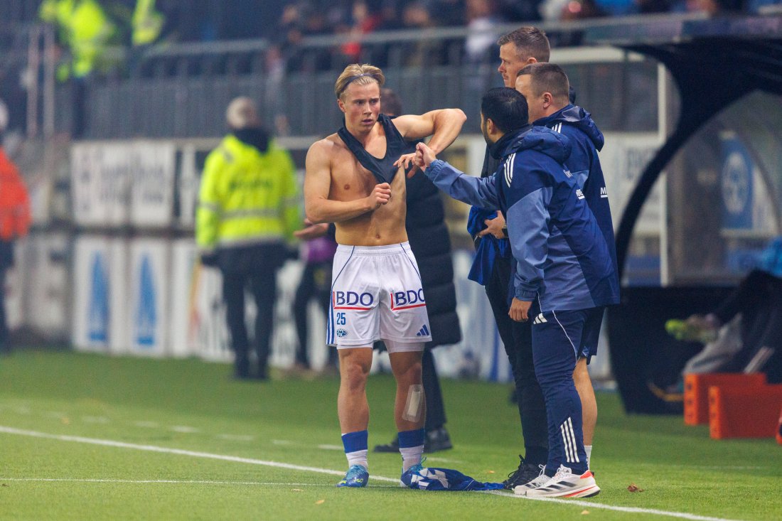 Oskar Spiten-Nysæter spilte kampen med magesmerter. Foto: Svein Ove Ekornesvåg / NTB