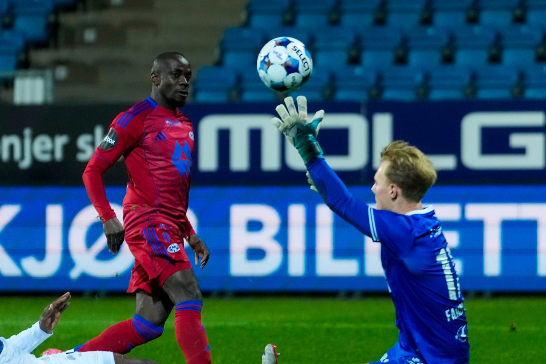 Caleb Zady Sery var kald da han satte inn 2-0 på overtid i Haugesund. Foto: Jan Kåre Ness / NTB