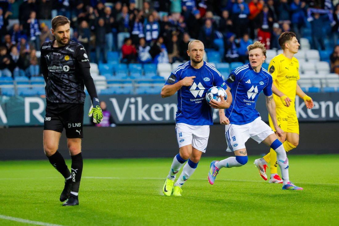 Straffehelten Nikita Haikin måtte gi tapt mot Veton Berisha. Foto: Svein Ove Ekornesvåg / NTB
