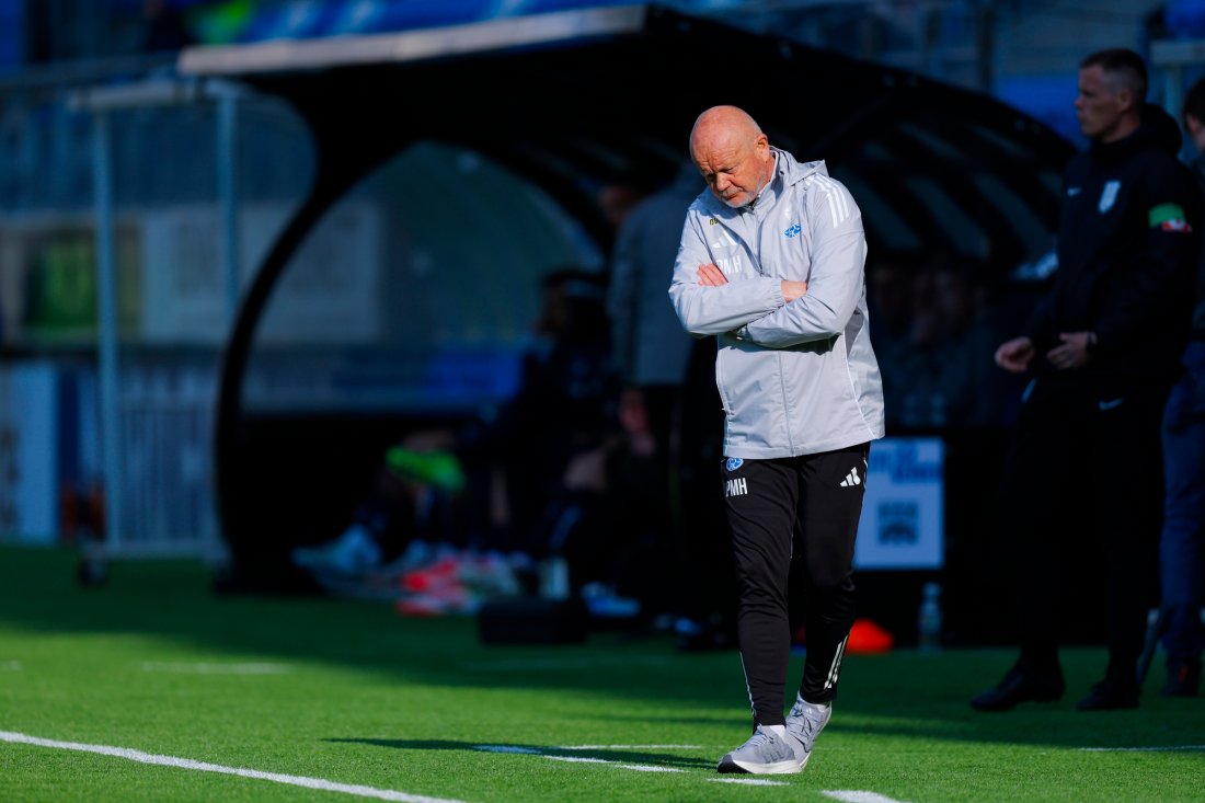 Moldetrener Per-Mathias Høgmo måtte igjen se Molde tape på hjemmebane. Foto: Svein Ove Ekornesvåg / NTB
